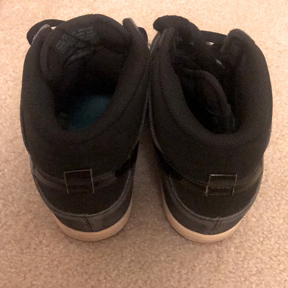 Nike Sneaker - Picture 5 of 7